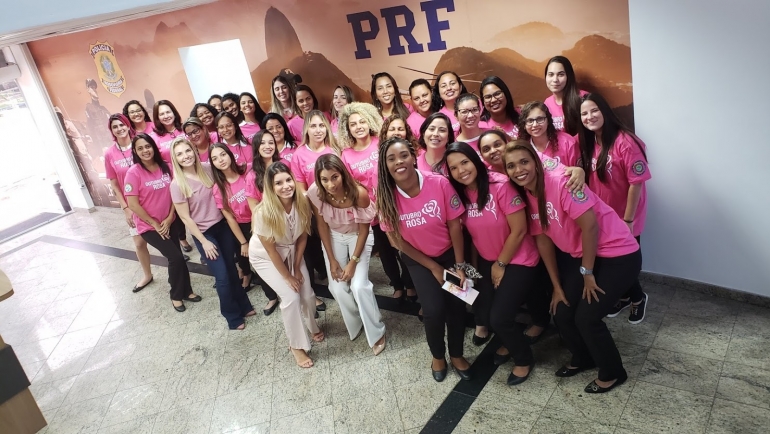 PRF e SINPRF-RJ promovem evento do Outubro Rosa no RJ